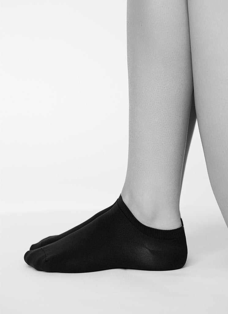 Sara Sneaker - Schwarz - Socken